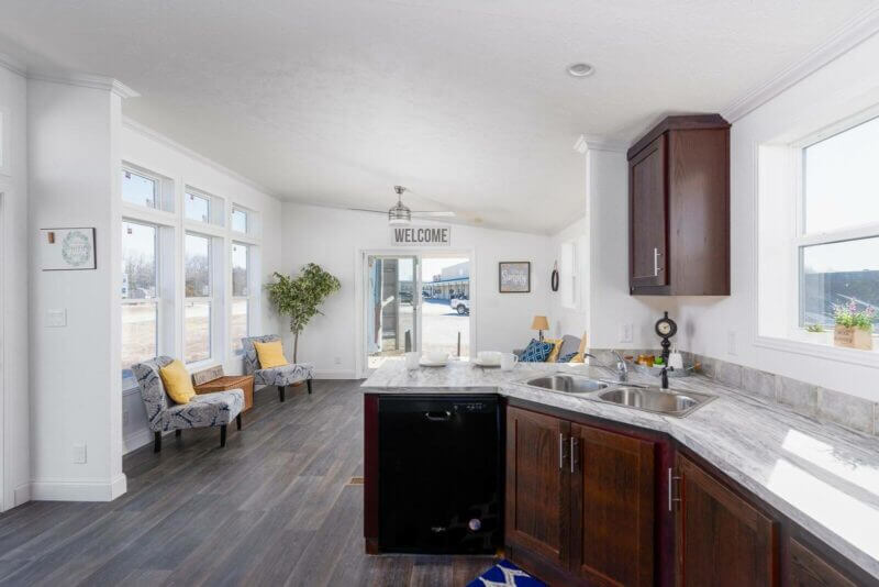 Contemporary-CabinA700-[2023]-Kitchen