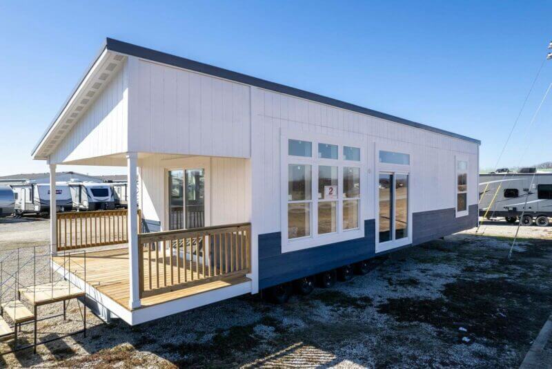 ContemporaryCabin-A700-[2023]-Exterior