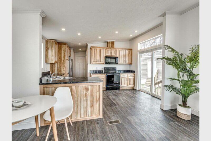 ContemporaryCabin-A700-Dining