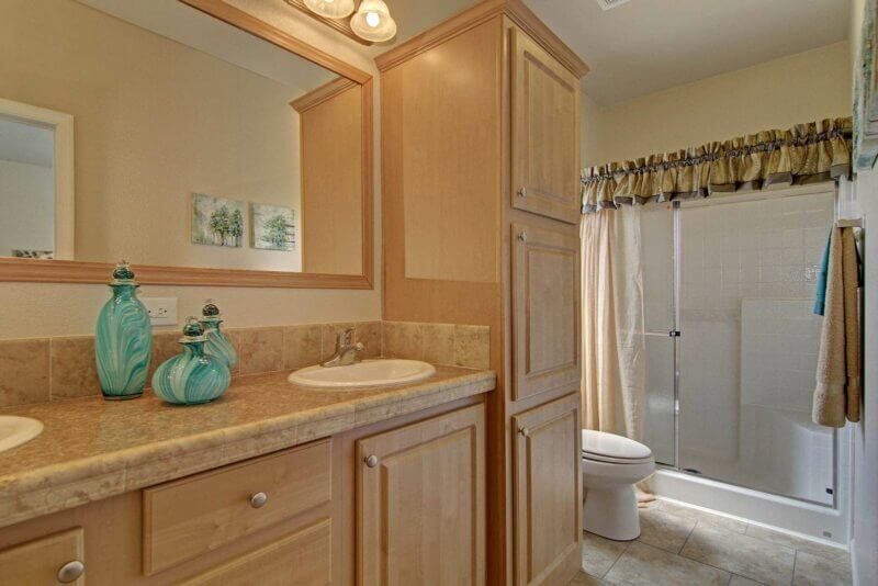 AF2444 master-bath-1-1600x1067