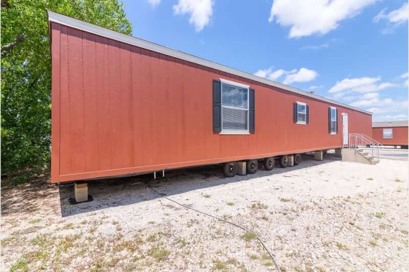 TheHidalgo CS1672A exterior 1