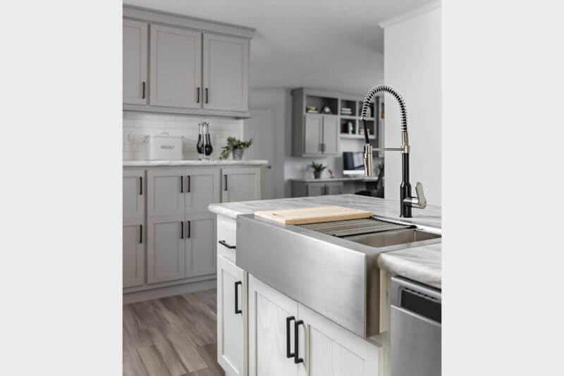 Odyssey 2856 005-kitchen-5